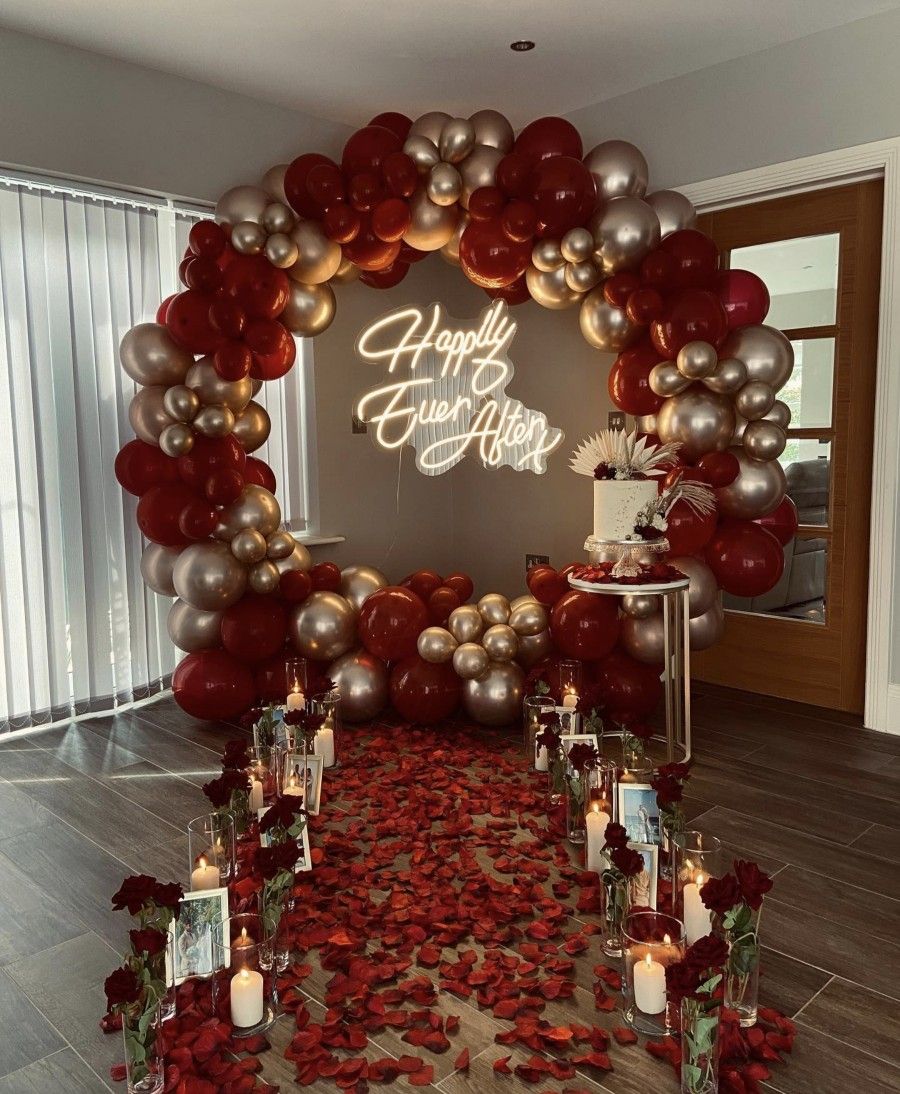 Rose & Petal Décor